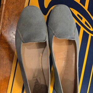 Soul Naturalizer Lauryn Women's green/grey Suede‎ Flats Size 9M